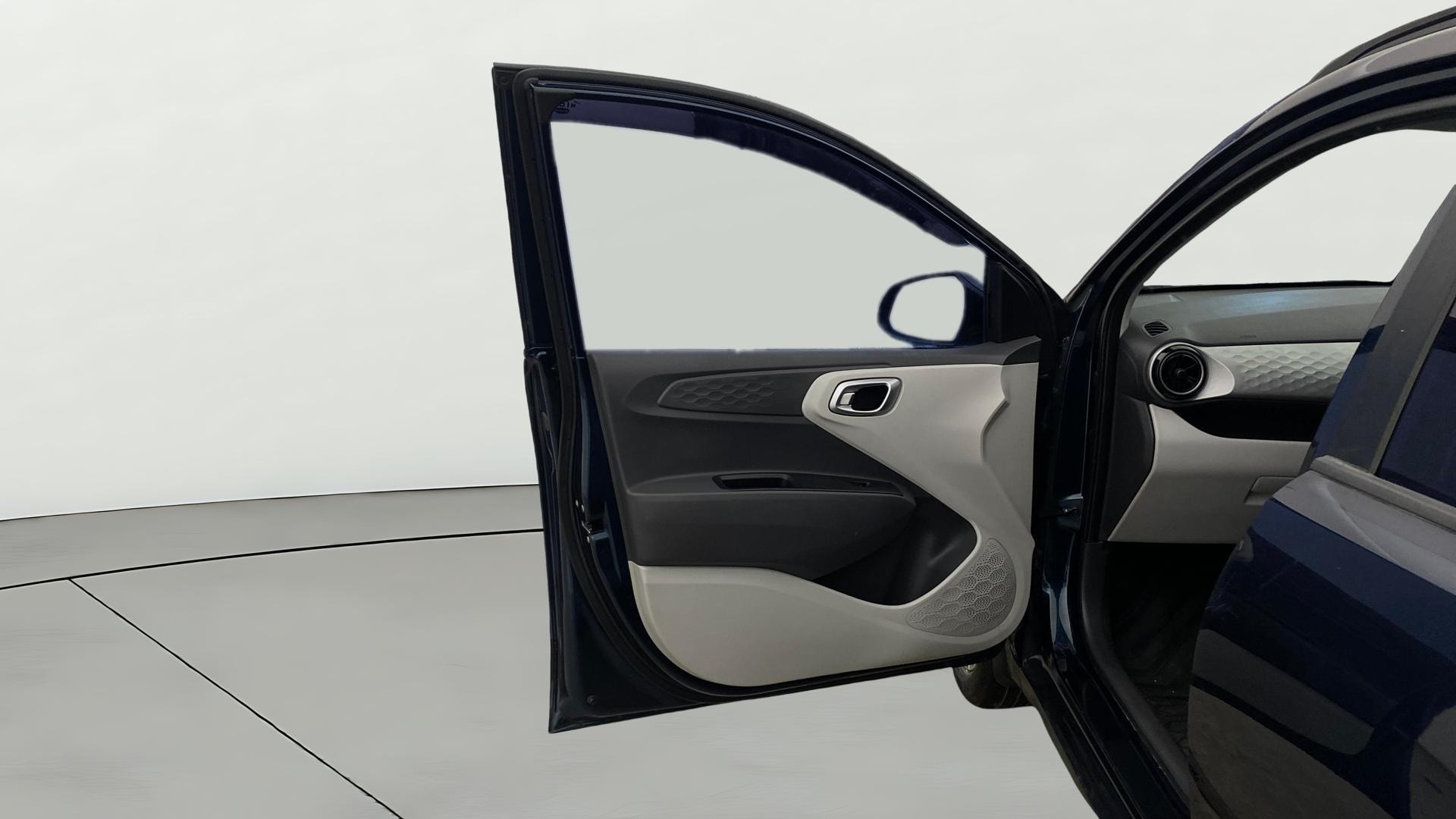 View 2020 Hyundai Grand i10 Nios Asta Petrol AMT Image 31 Used 2020 Hyundai Grand i10 Nios Asta Petrol AMT Image 31