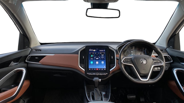 View MG Hector Plus Image 17 Used MG Hector Plus Image 17