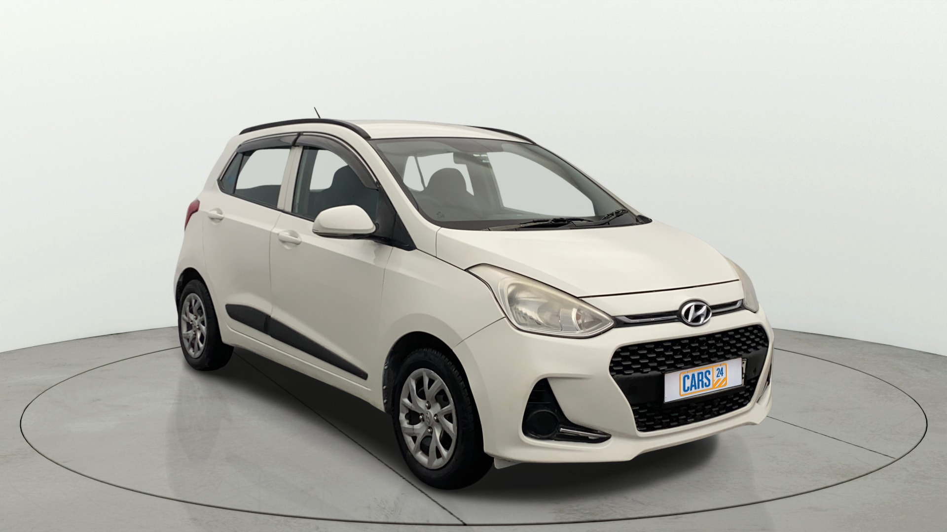 View 2018 Hyundai Grand i10 Sportz 1.2 Kappa Image 21 Used 2018 Hyundai Grand i10 Sportz 1.2 Kappa Image 21