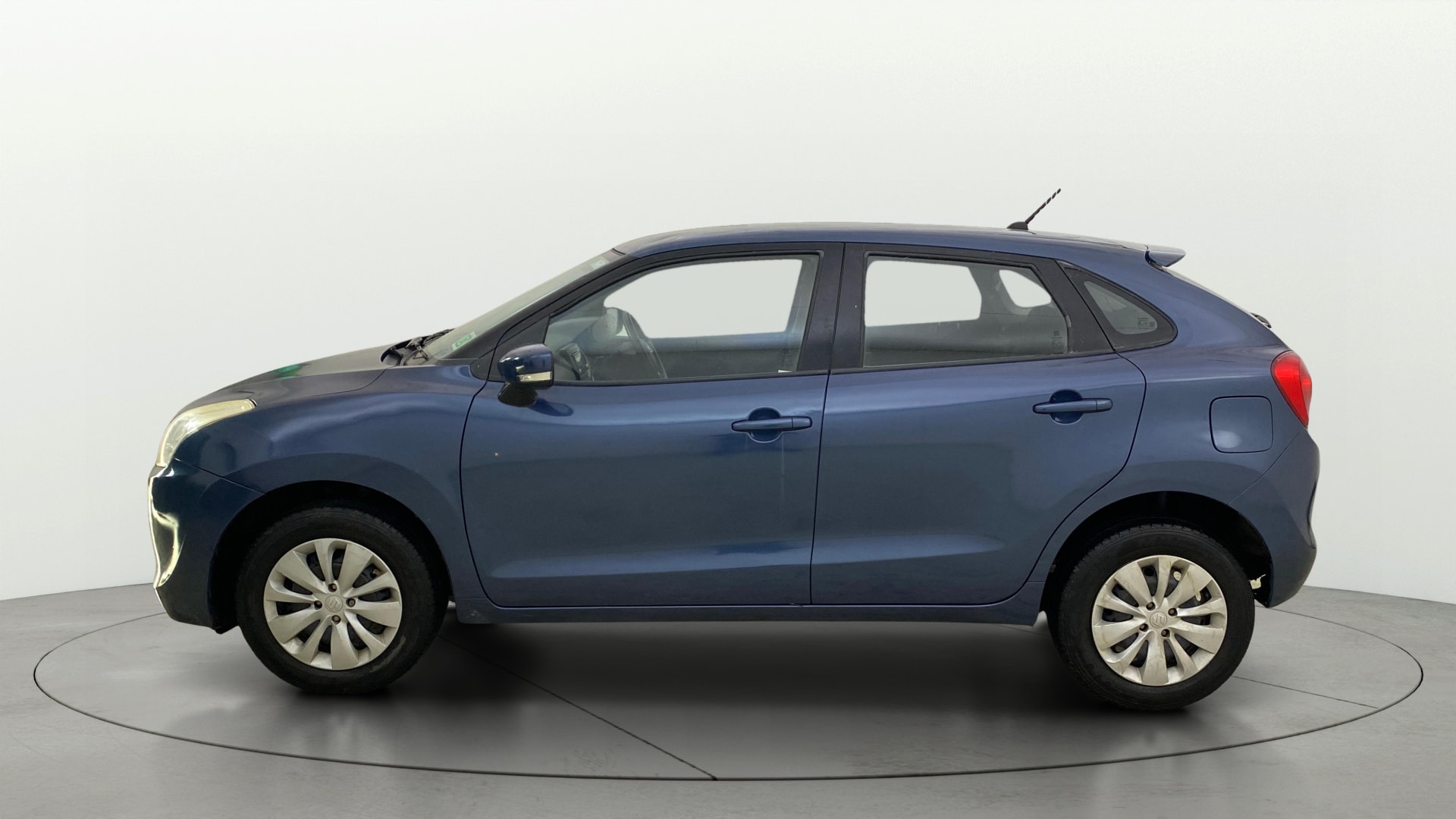 View 2017 Maruti Suzuki 1000 Base Variant Image 5 Used 2017 Maruti Suzuki 1000 Base Variant Image 5