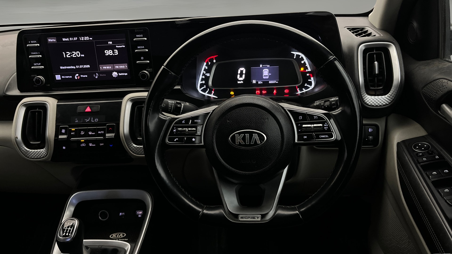 Used 2020 Kia Sonet Used 2020 Kia Sonet