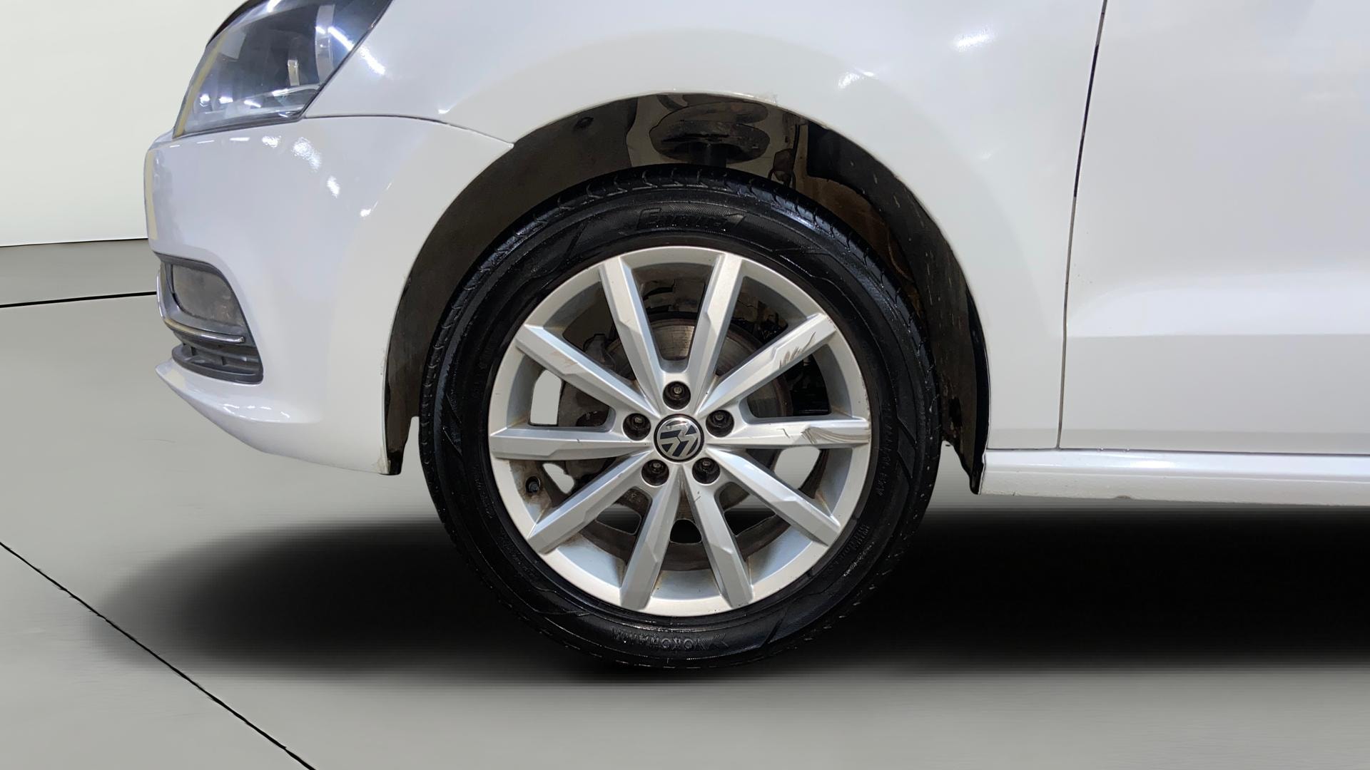 View 2017 Volkswagen Polo GT TSI Image 33 Used 2017 Volkswagen Polo GT TSI Image 33