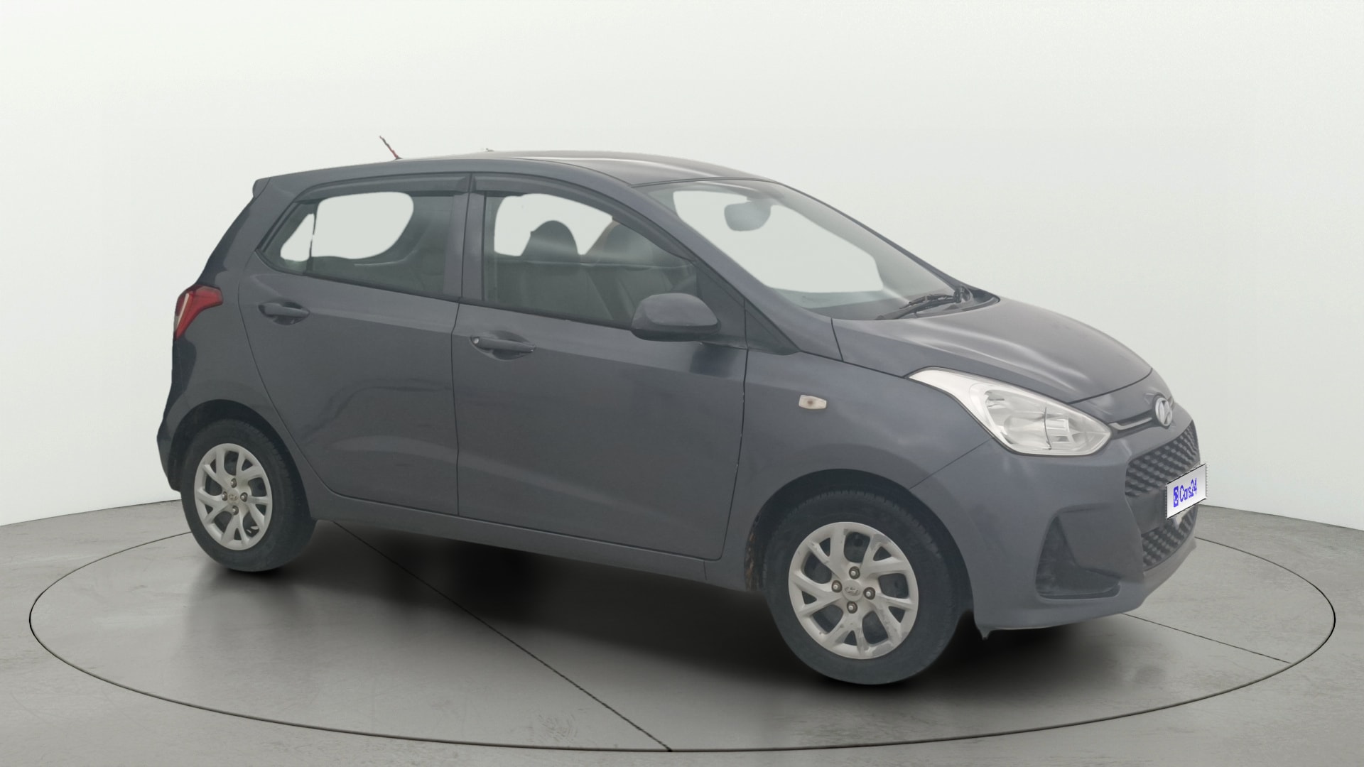 Used 2018 Hyundai Grand i10 Used 2018 Hyundai Grand i10