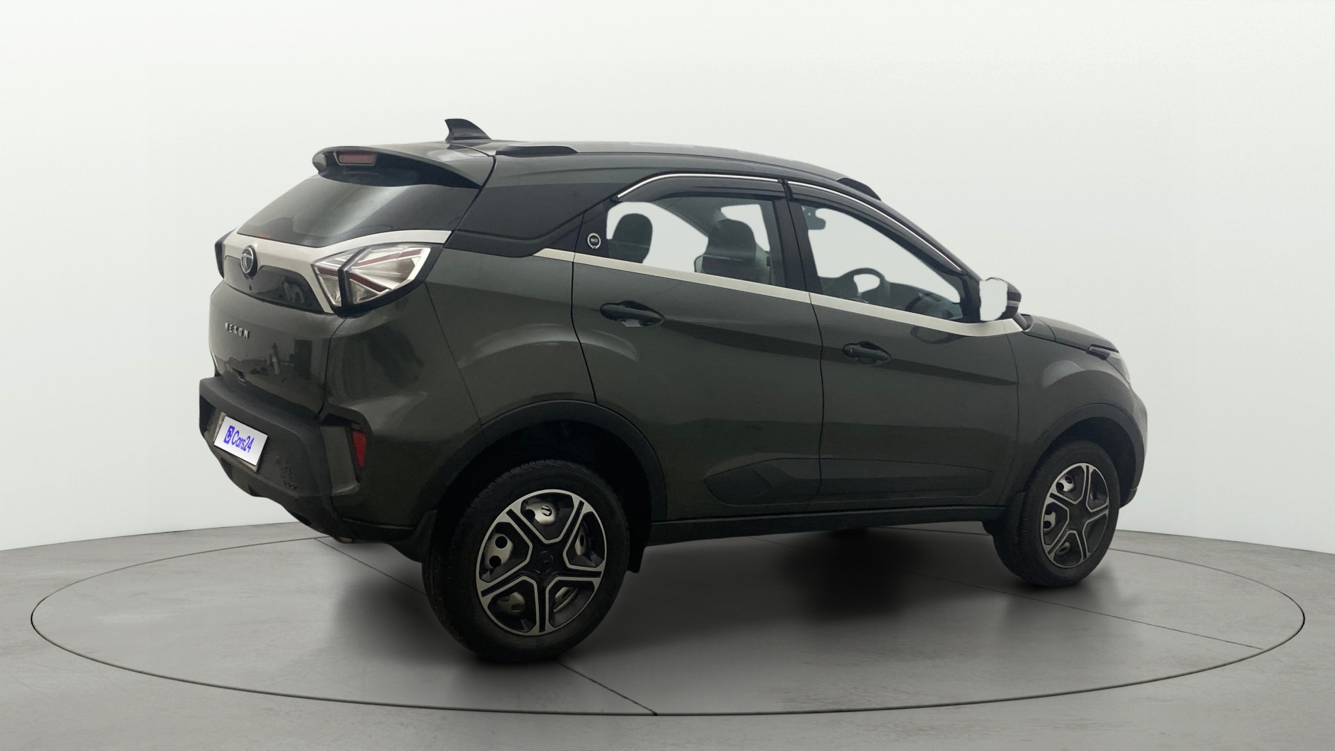 View 2023 Tata Nexon Revotron XE Image 42 Used 2023 Tata Nexon Revotron XE Image 42