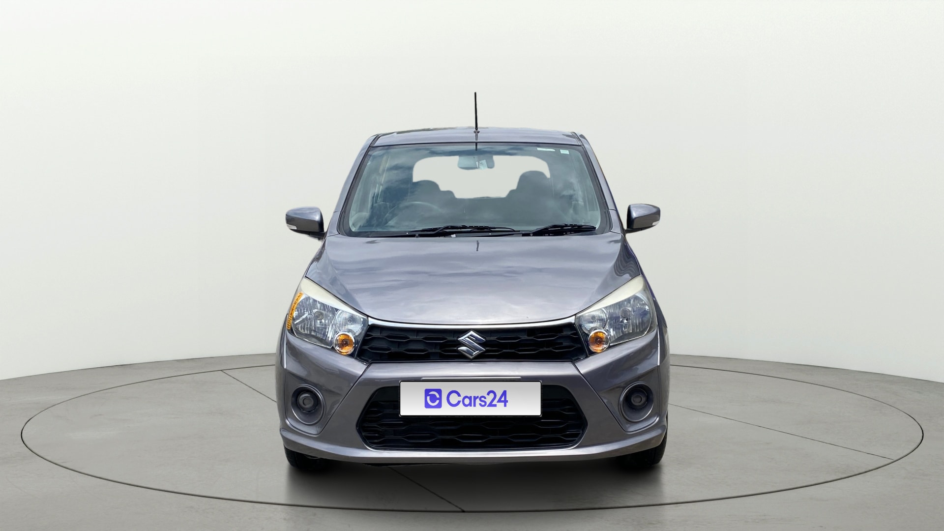 View 2018 Maruti Suzuki 1000 Base Variant Image 1 Used 2018 Maruti Suzuki 1000 Base Variant Image 1