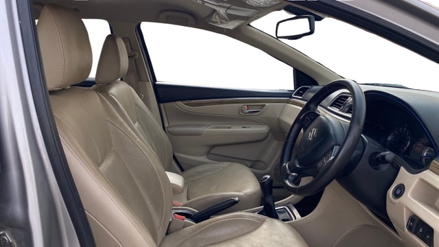 View Maruti Suzuki 1000 Image 27 Used Maruti Suzuki 1000 Image 27