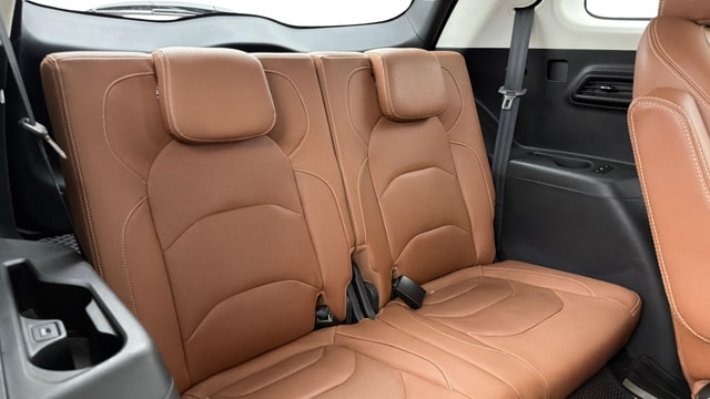 View MG Hector Plus Image 10 Used MG Hector Plus Image 10