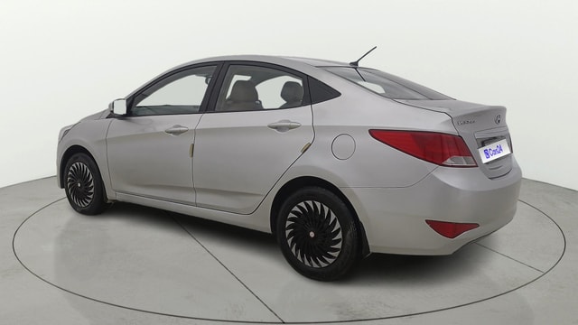 View Hyundai Verna Image 2 Used Hyundai Verna Image 2
