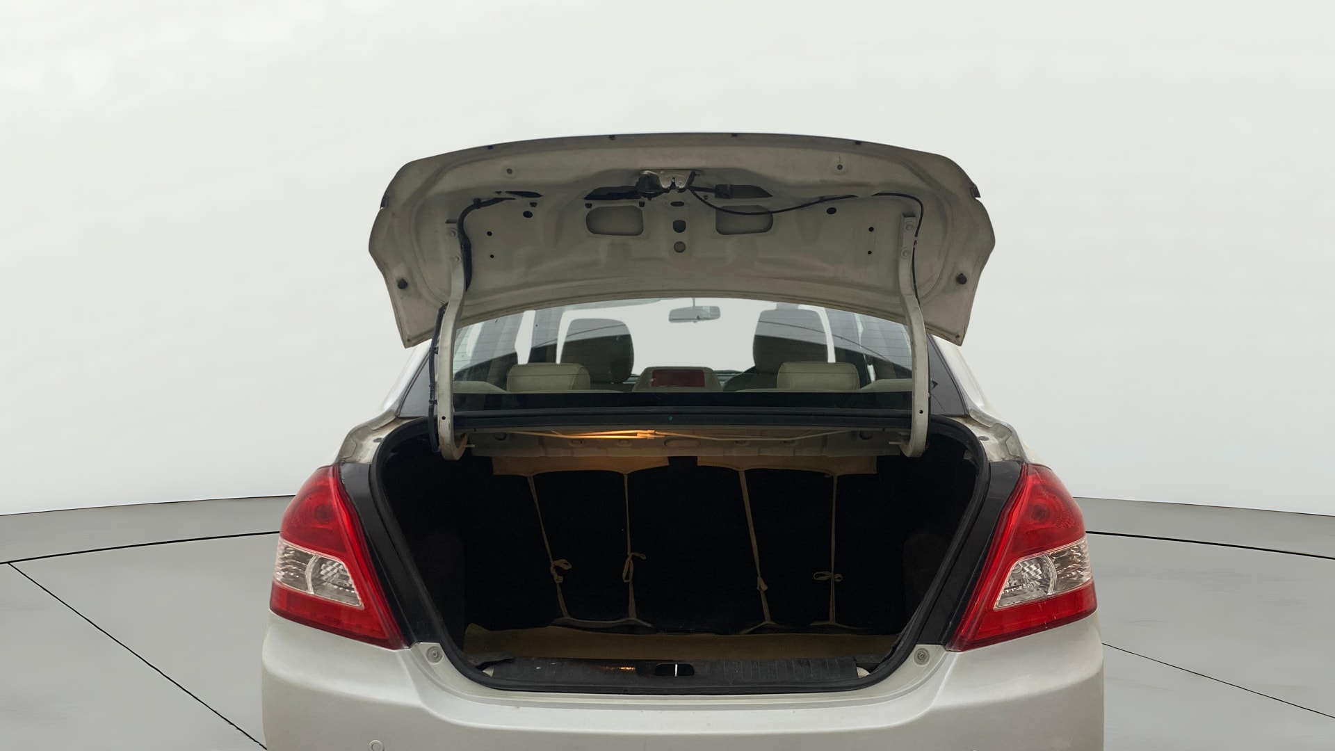 Used 2016 Maruti Suzuki 1000 Used 2016 Maruti Suzuki 1000