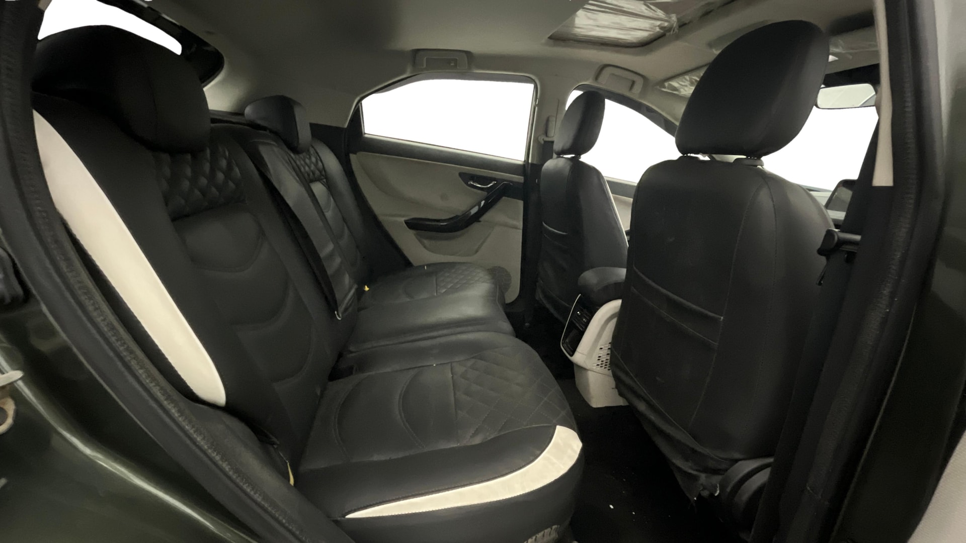 View 2022 Tata Nexon Revotron XE Image 35 Used 2022 Tata Nexon Revotron XE Image 35