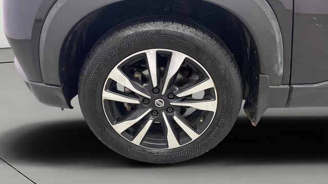 View Nissan Kicks Image 28 Used Nissan Kicks Image 28