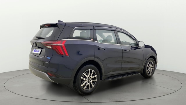 View Mahindra XUV700 Image 48 Used Mahindra XUV700 Image 48