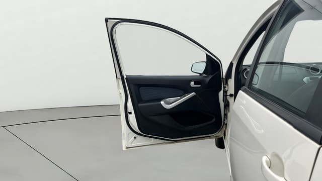View Ford Figo Image 36 Used Ford Figo Image 36