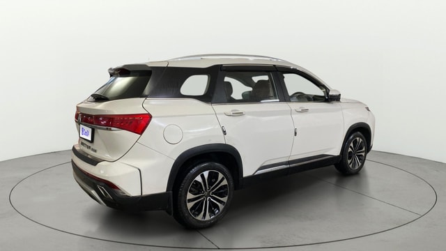 View MG Hector Plus Image 48 Used MG Hector Plus Image 48