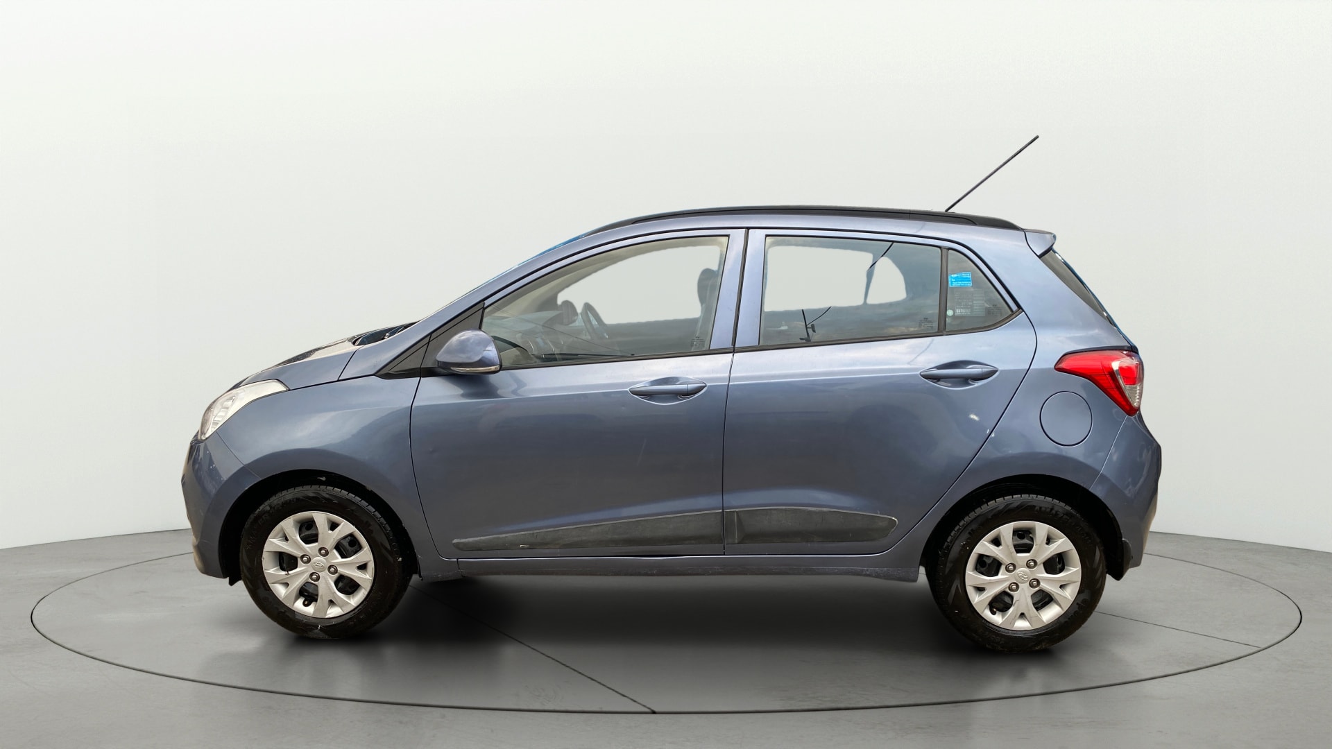 View 2016 Hyundai Grand i10 Sportz 1.2 Kappa Image 5 Used 2016 Hyundai Grand i10 Sportz 1.2 Kappa Image 5