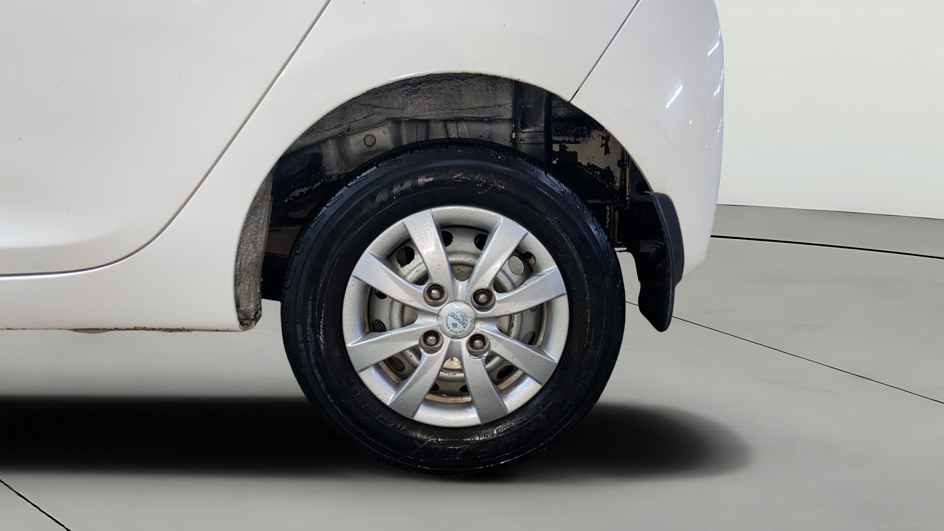 View 2016 Hyundai EON Era Plus Image 11 Used 2016 Hyundai EON Era Plus Image 11