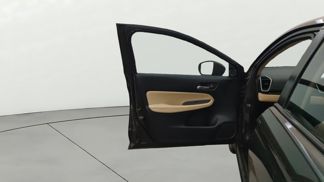 View Honda City ZX Image 33 Used Honda City ZX Image 33