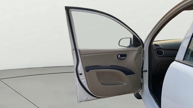 View Hyundai i10 Image 30 Used Hyundai i10 Image 30