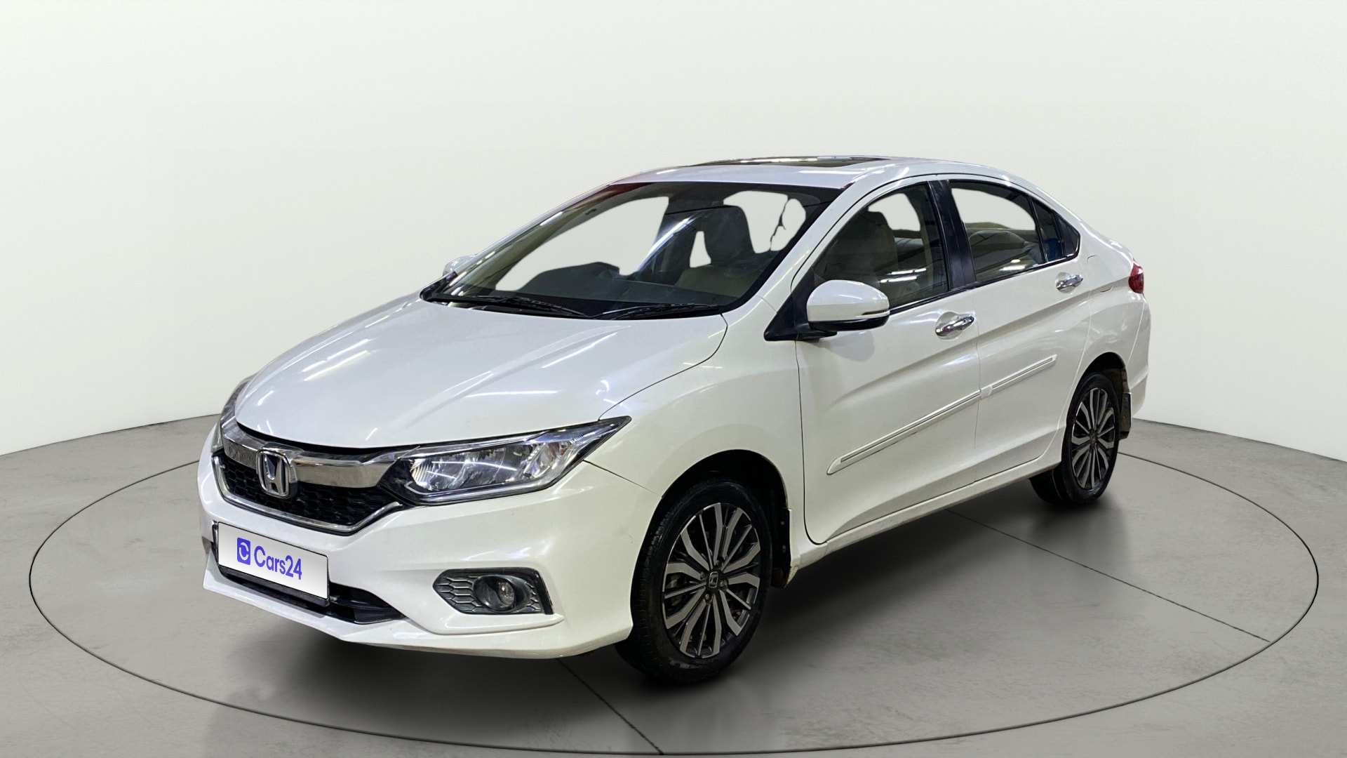 View 2017 Honda City ZX MT Diesel Anniversary Edition Image 21 Used 2017 Honda City ZX MT Diesel Anniversary Edition Image 21