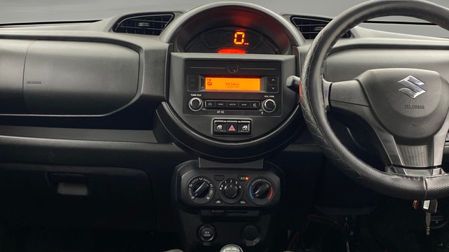 View Maruti Suzuki 1000 Image 17 Used Maruti Suzuki 1000 Image 17