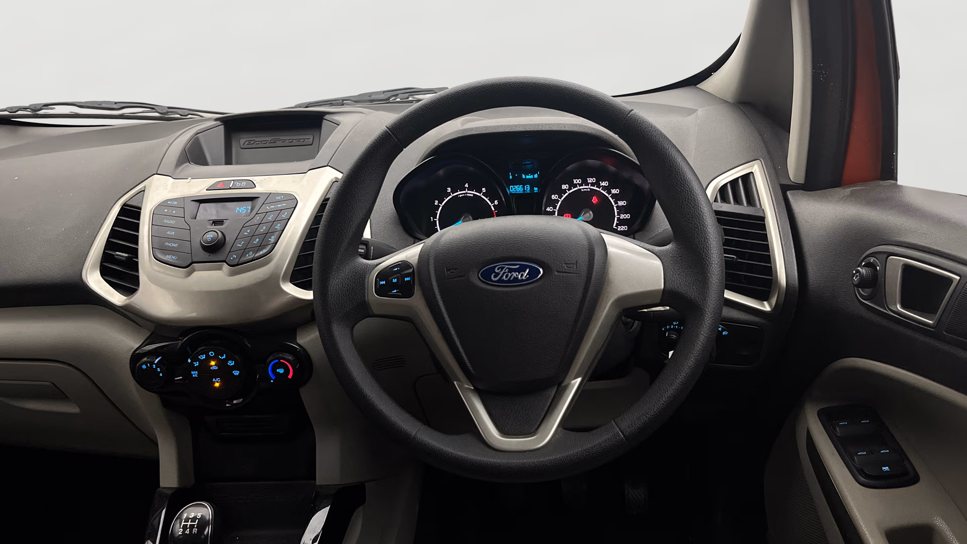 View 2016 Ford EcoSport 1.5 TDCi Diesel Ambiente BS IV Image 12 Used 2016 Ford EcoSport 1.5 TDCi Diesel Ambiente BS IV Image 12
