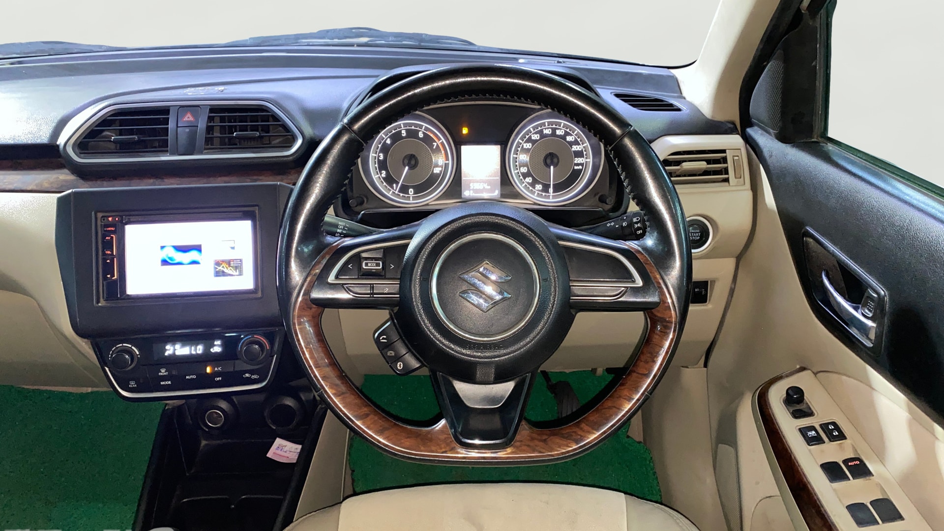 View 2019 Maruti Suzuki 1000 Base Variant Image 17 Used 2019 Maruti Suzuki 1000 Base Variant Image 17