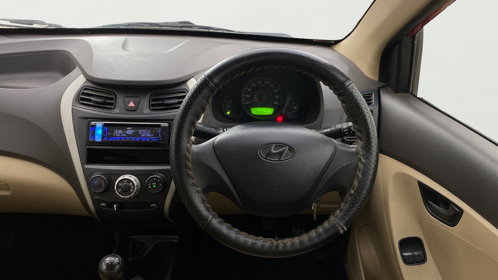 View 2017 Hyundai EON Era Plus Image 20 Used 2017 Hyundai EON Era Plus Image 20