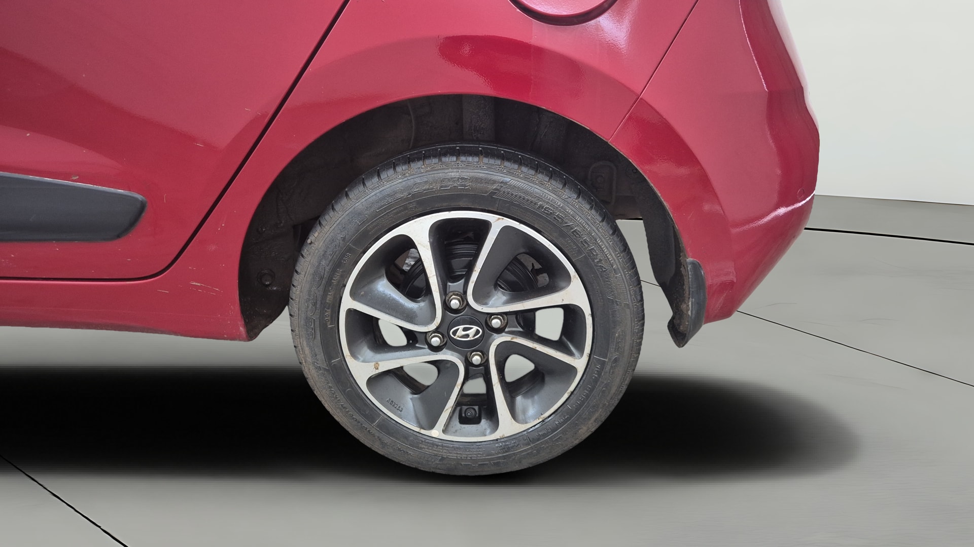View 2018 Hyundai Grand i10 1.2 Sportz AT Petrol Image 11 Used 2018 Hyundai Grand i10 1.2 Sportz AT Petrol Image 11
