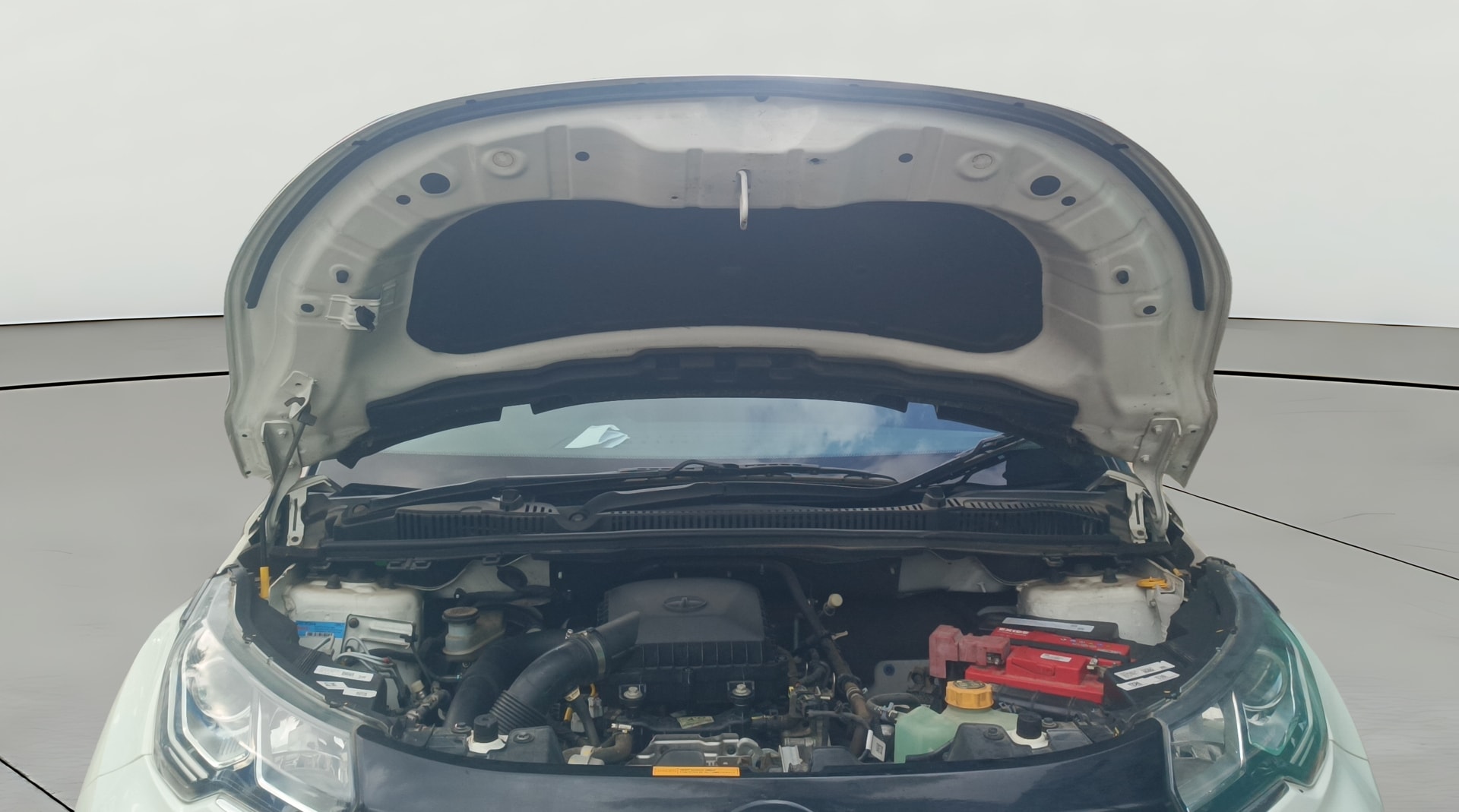 View 2023 Tata Nexon Revotron XM Image 31 Used 2023 Tata Nexon Revotron XM Image 31