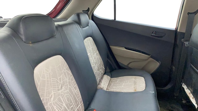 View Hyundai Grand i10 Image 28 Used Hyundai Grand i10 Image 28