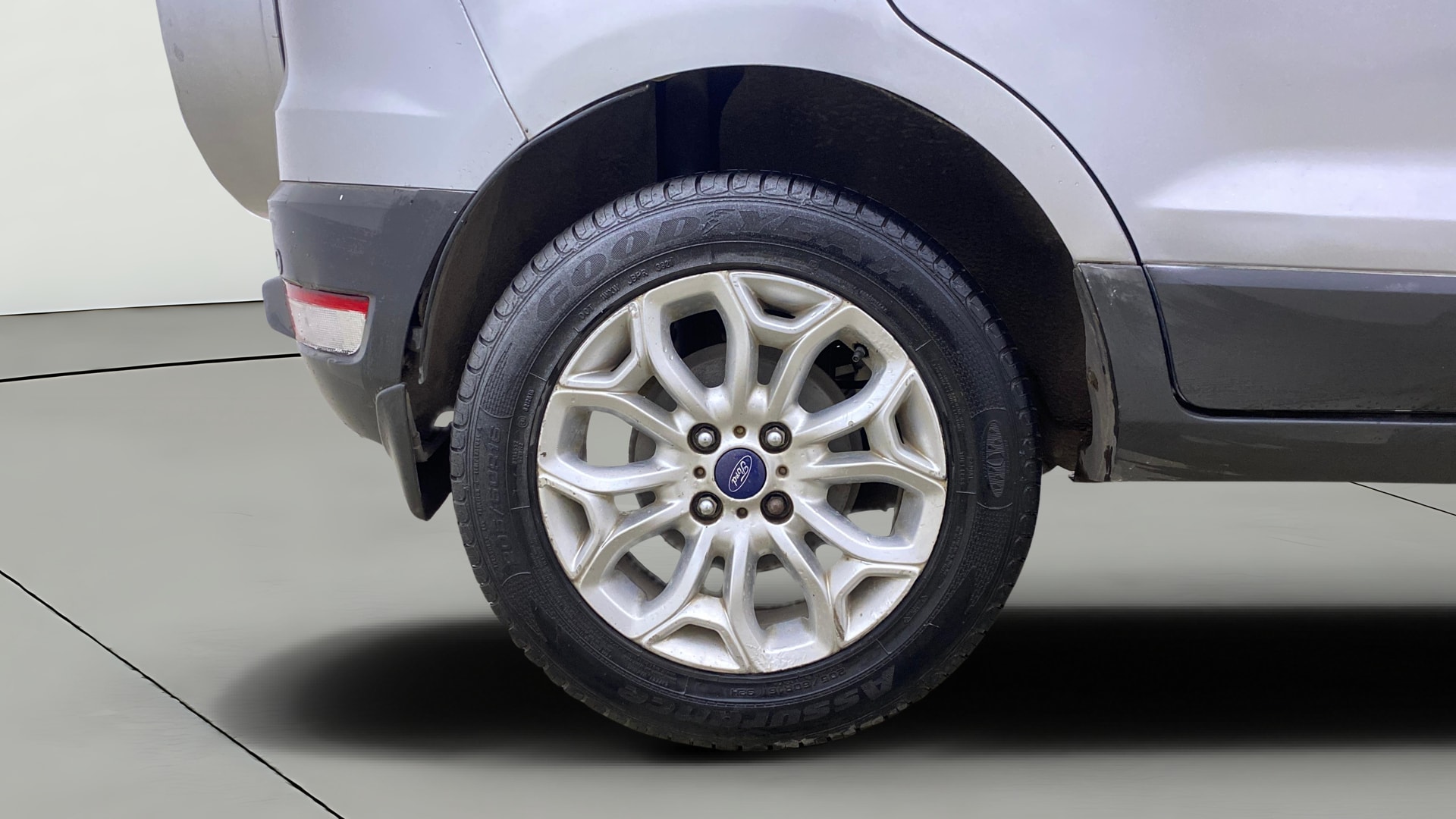 View 2014 Ford EcoSport 1.5 TDCi Diesel Ambiente BS IV Image 23 Used 2014 Ford EcoSport 1.5 TDCi Diesel Ambiente BS IV Image 23