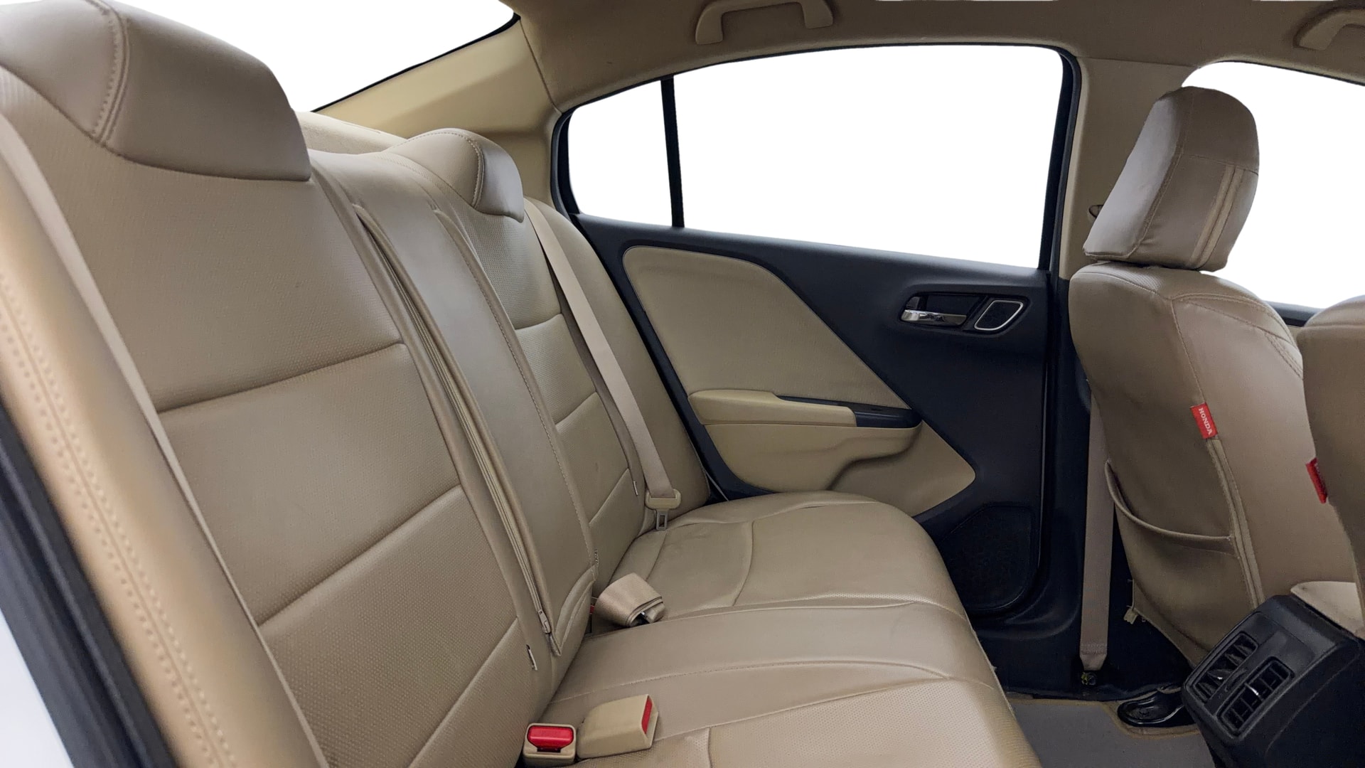 View 2020 Honda City ZX MT Diesel Anniversary Edition Image 30 Used 2020 Honda City ZX MT Diesel Anniversary Edition Image 30