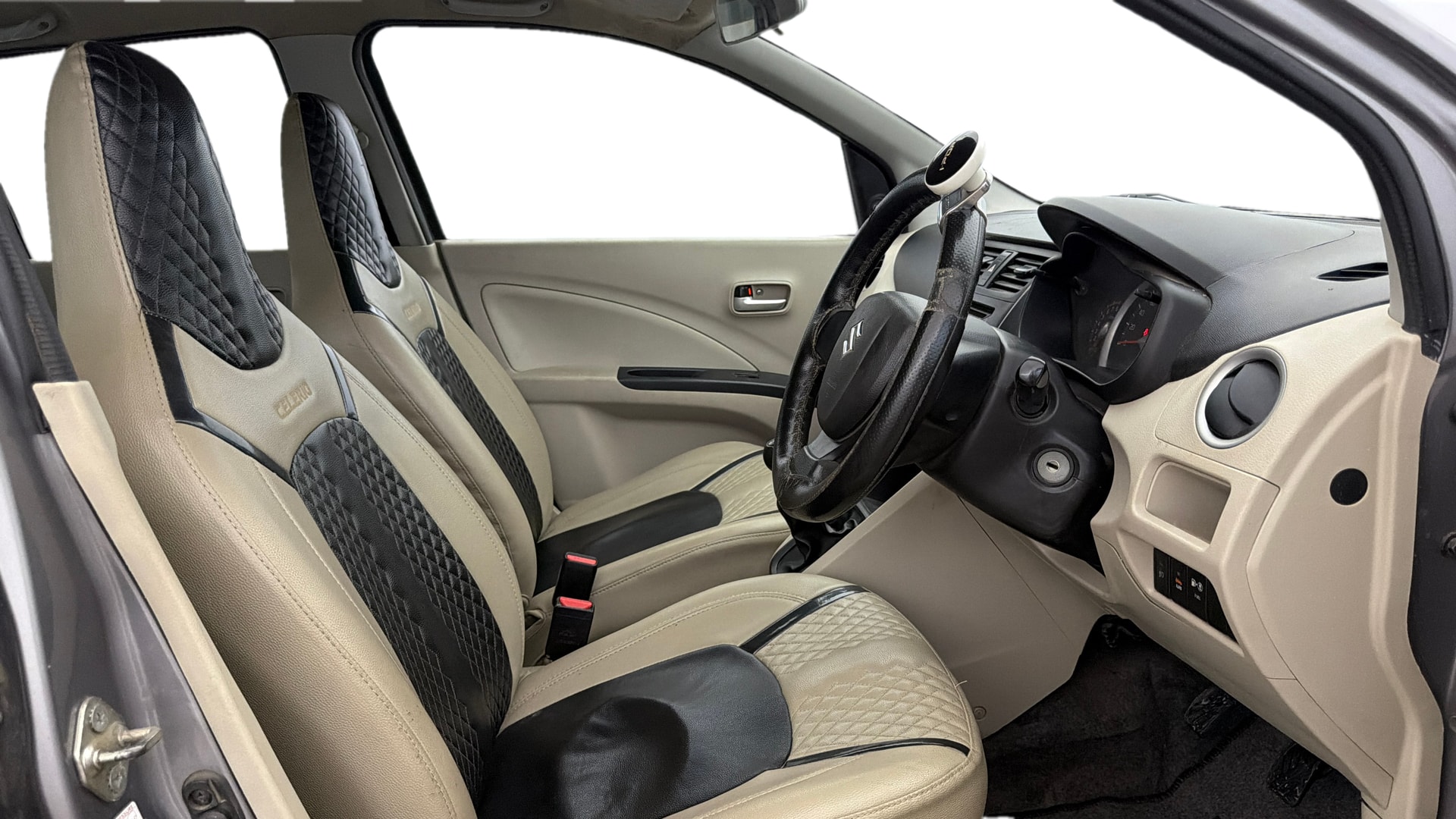 View 2019 Maruti Suzuki 1000 Base Variant Image 25 Used 2019 Maruti Suzuki 1000 Base Variant Image 25