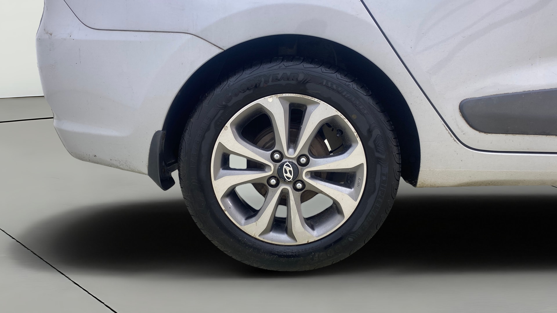 View 2015 Hyundai Xcent S AT (O) Petrol Image 24 Used 2015 Hyundai Xcent S AT (O) Petrol Image 24