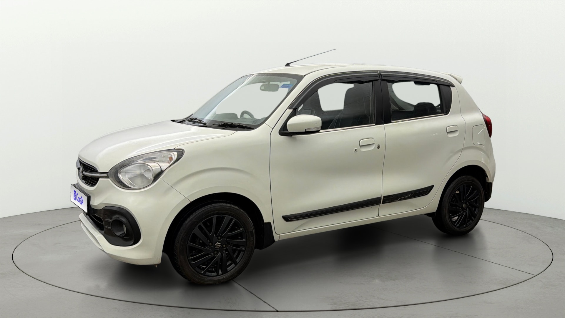 View 2023 Maruti Suzuki 1000 Base Variant Image 36 Used 2023 Maruti Suzuki 1000 Base Variant Image 36