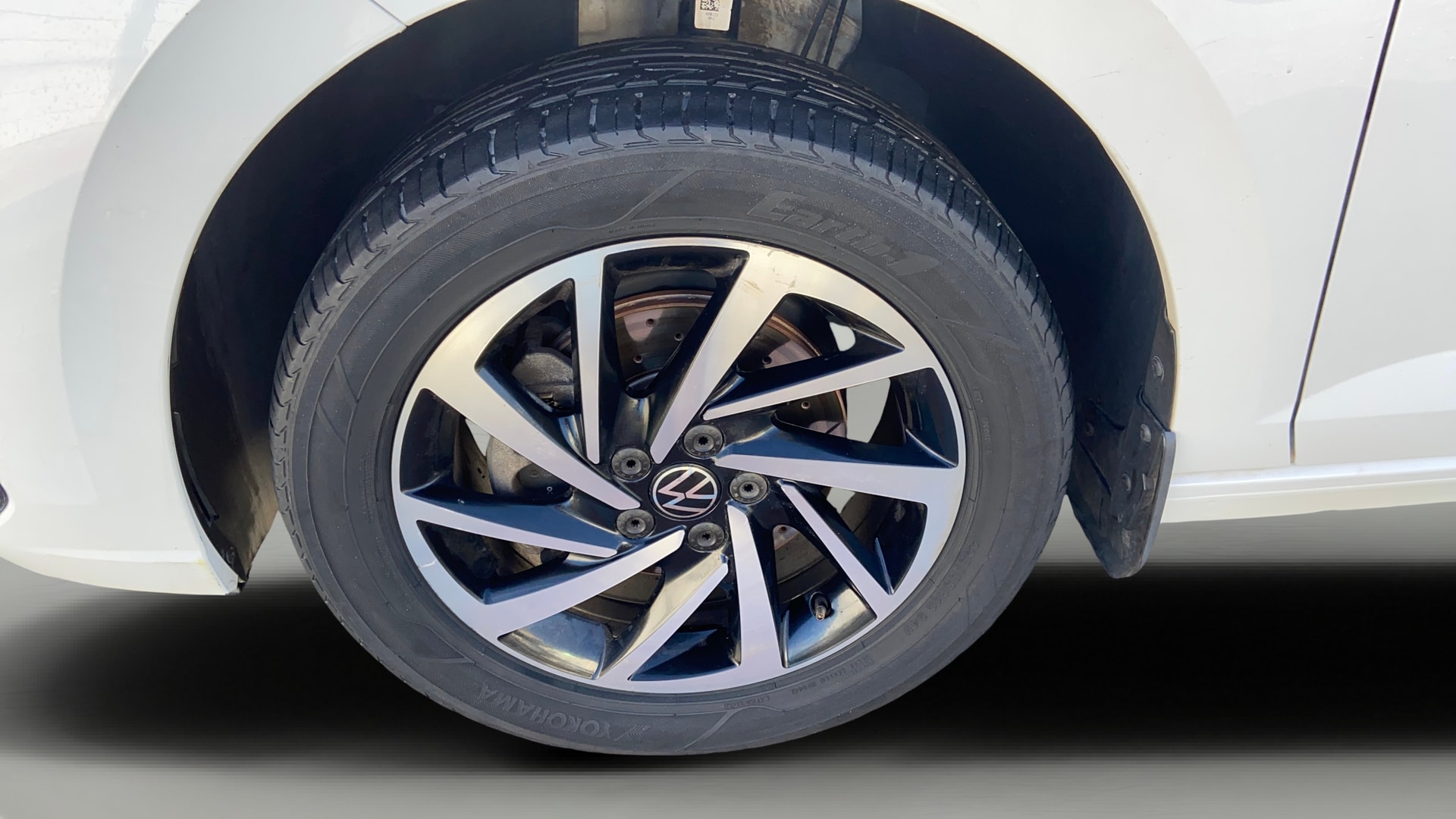 View 2022 Volkswagen Virtus Topline 1.0 TSI MT Image 29 Used 2022 Volkswagen Virtus Topline 1.0 TSI MT Image 29