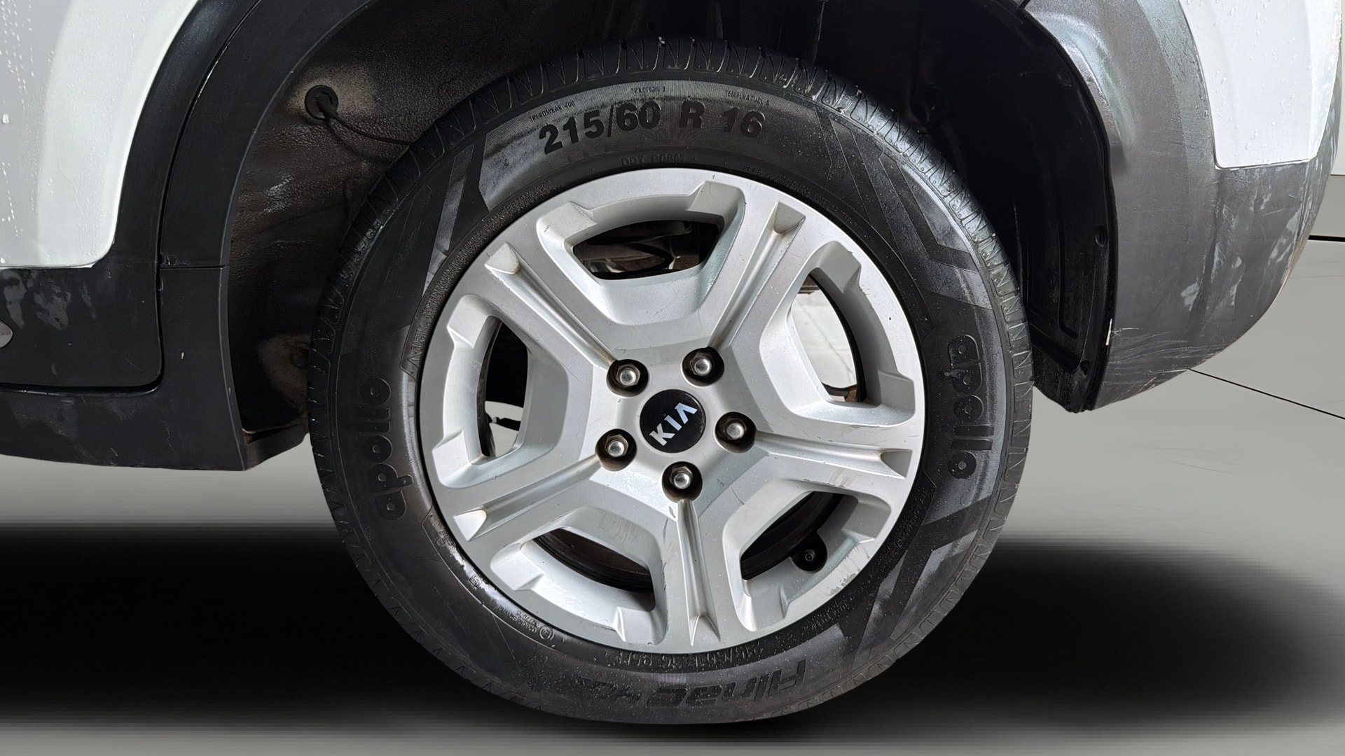 View 2021 Kia Sonet HTX iMT Petrol Image 8 Used 2021 Kia Sonet HTX iMT Petrol Image 8