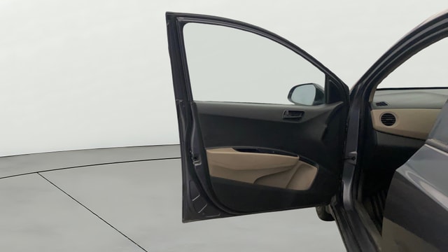 View Hyundai Grand i10 Image 30 Used Hyundai Grand i10 Image 30