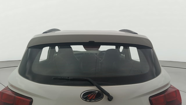 View Mahindra KUV100 Image 4 Used Mahindra KUV100 Image 4