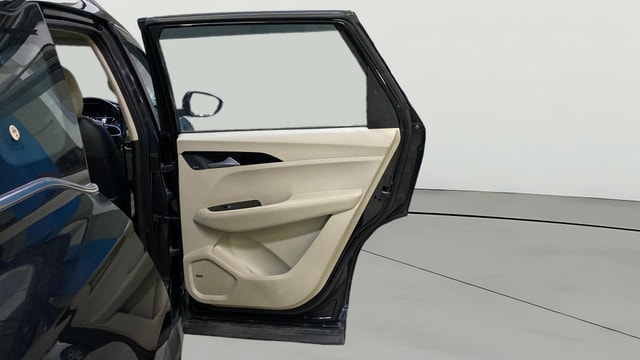 View MG Hector Image 6 Used MG Hector Image 6