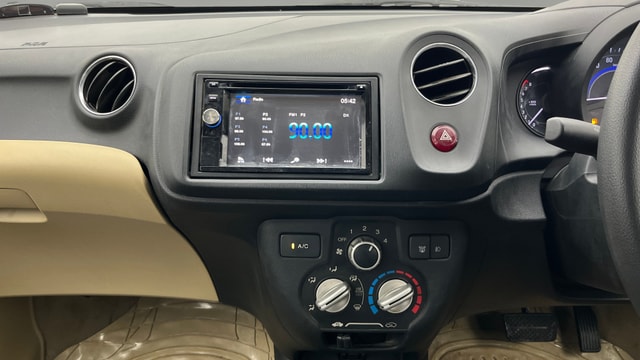 View Honda Brio Image 17 Used Honda Brio Image 17