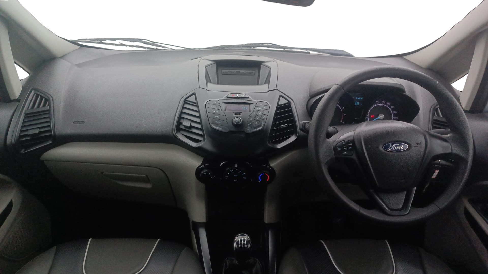 View 2017 Ford EcoSport 1.5 TDCi Diesel Ambiente BS IV Image 15 Used 2017 Ford EcoSport 1.5 TDCi Diesel Ambiente BS IV Image 15