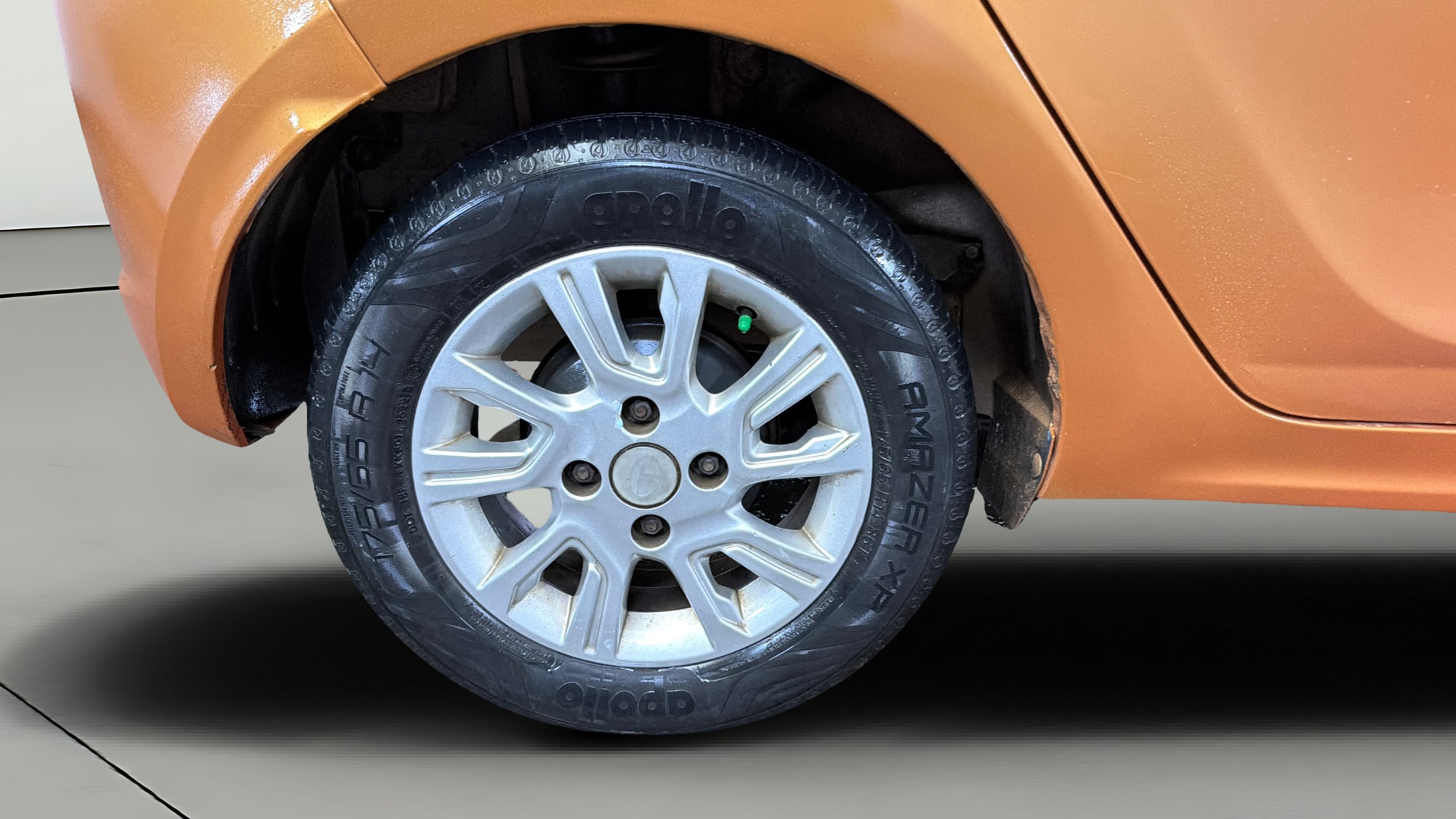 View 2019 Tata Tiago Revotorq XB Image 23 Used 2019 Tata Tiago Revotorq XB Image 23
