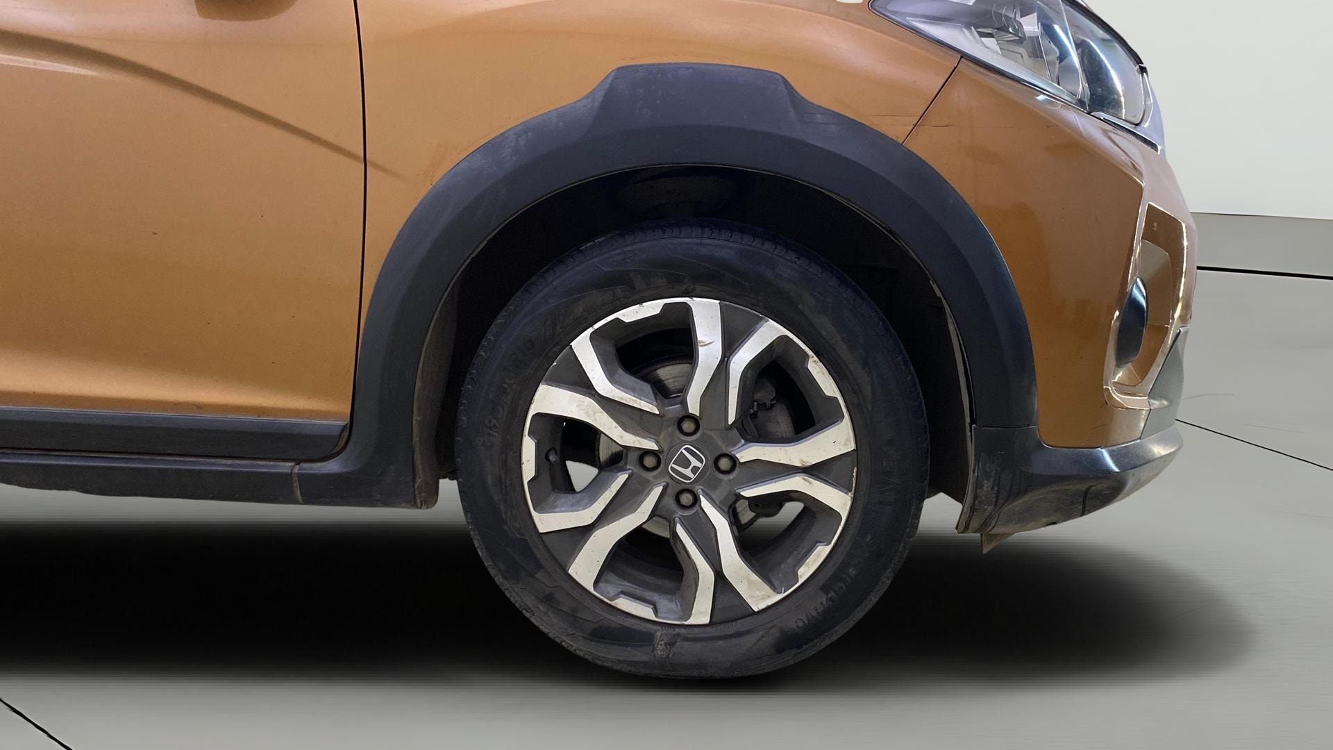View 2018 Honda WR-V S MT Diesel Edge Edition Image 45 Used 2018 Honda WR-V S MT Diesel Edge Edition Image 45
