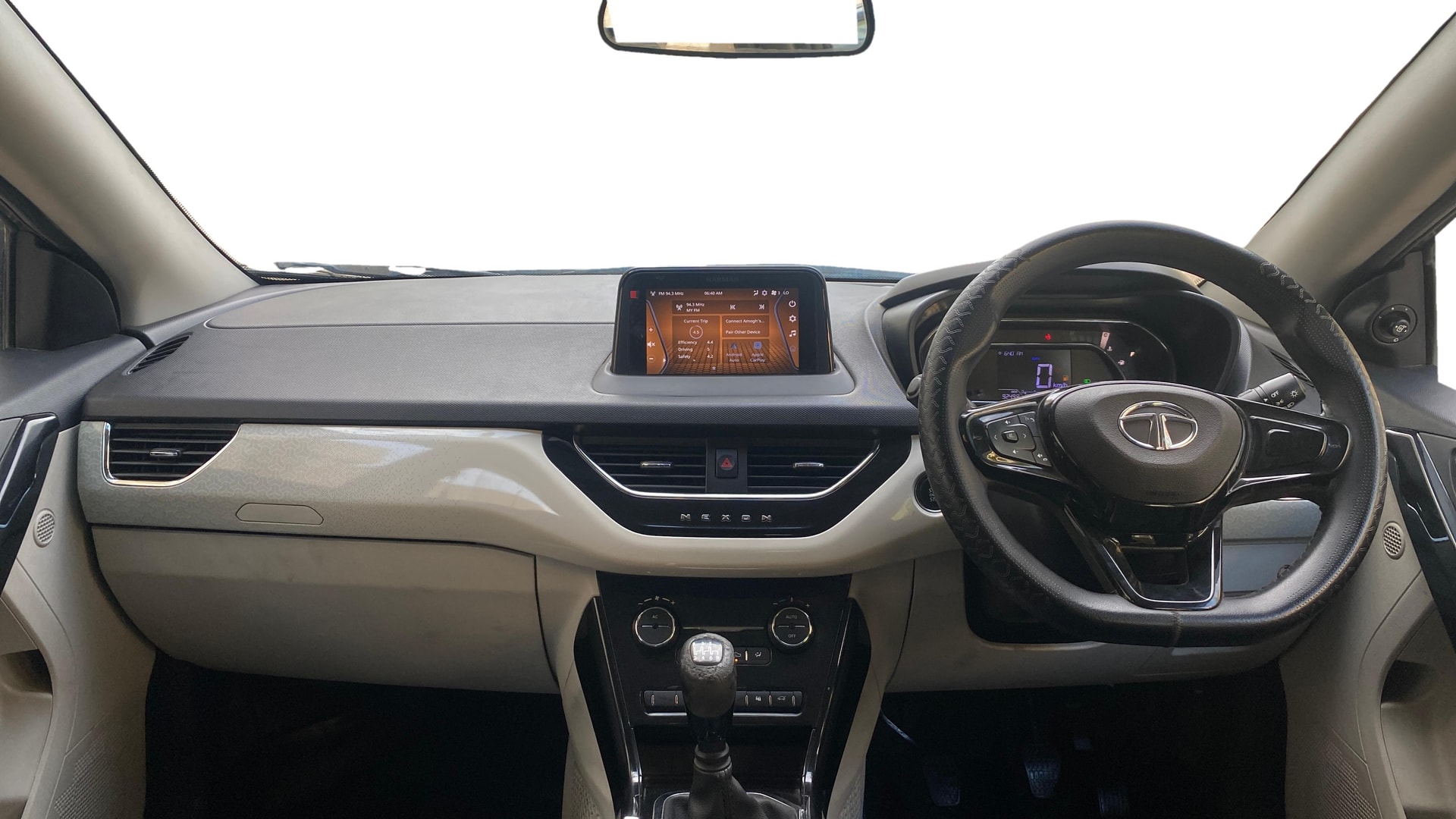 View 2022 Tata Nexon Revotron XE Image 15 Used 2022 Tata Nexon Revotron XE Image 15