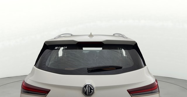 View MG Hector Plus Image 4 Used MG Hector Plus Image 4