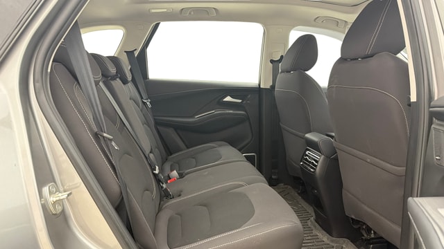 View MG Hector Image 31 Used MG Hector Image 31