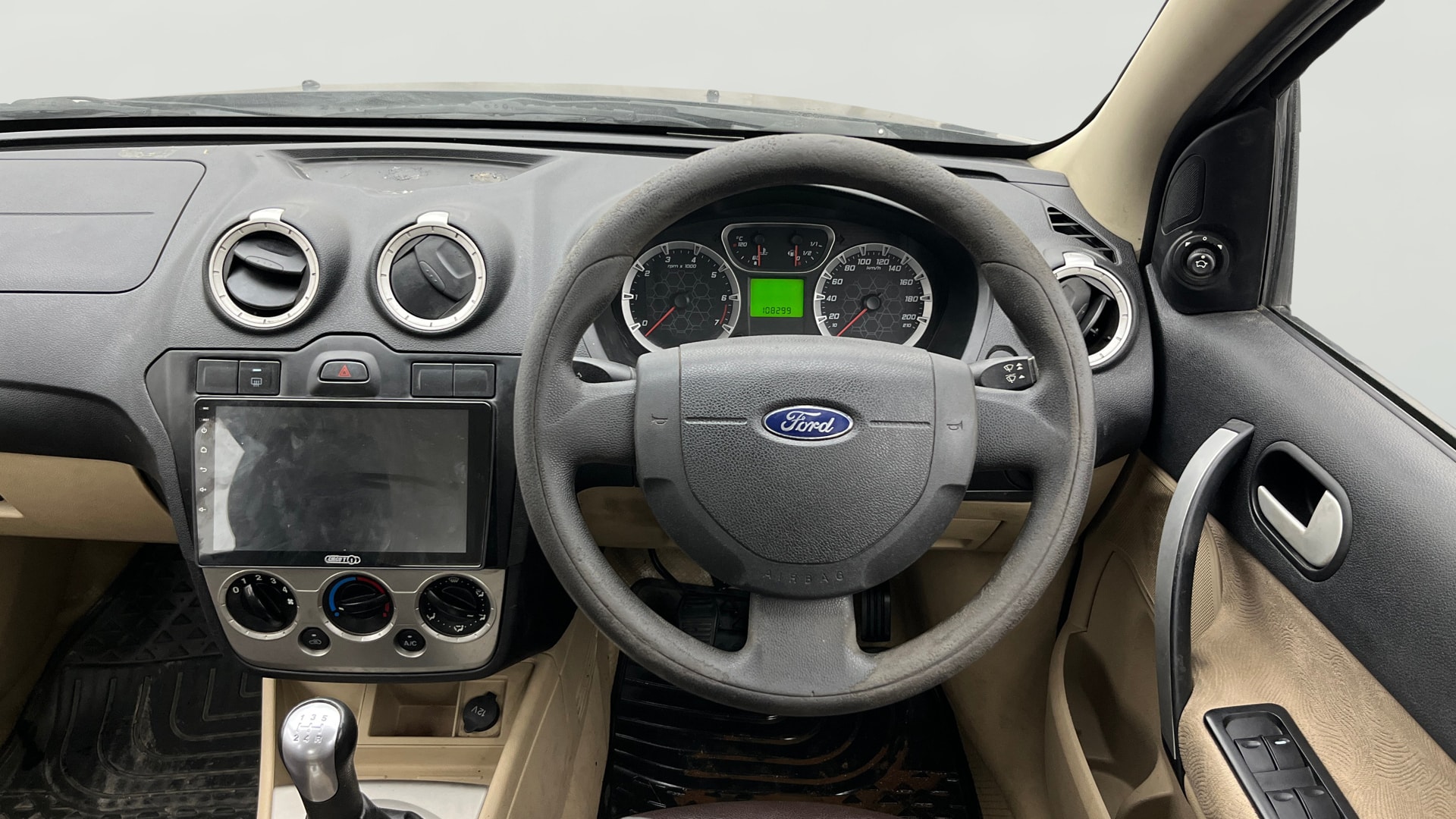 View 2014 Ford Fiesta Classic 1.6 Duratec Titanium Image 20 Used 2014 Ford Fiesta Classic 1.6 Duratec Titanium Image 20