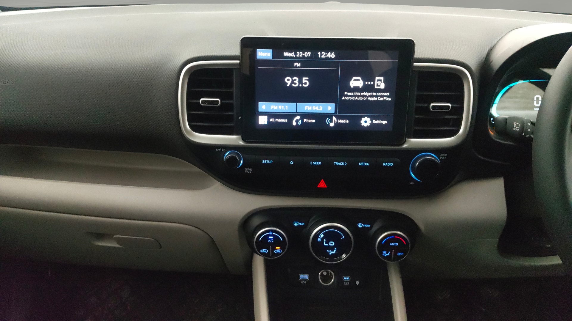 Used 2025 Hyundai Venue Used 2025 Hyundai Venue