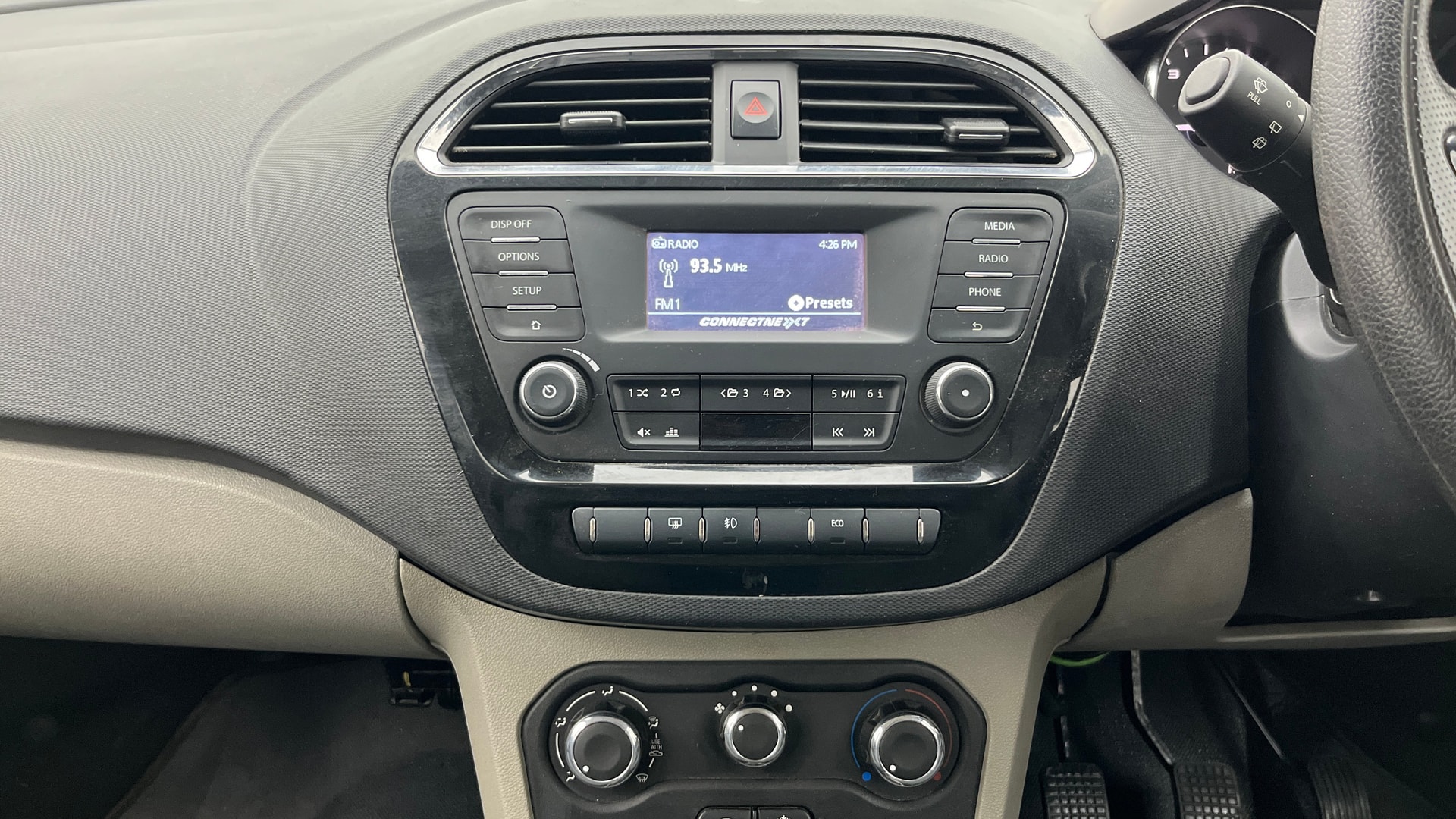 View 2018 Tata Tiago Revotorq XB Image 17 Used 2018 Tata Tiago Revotorq XB Image 17
